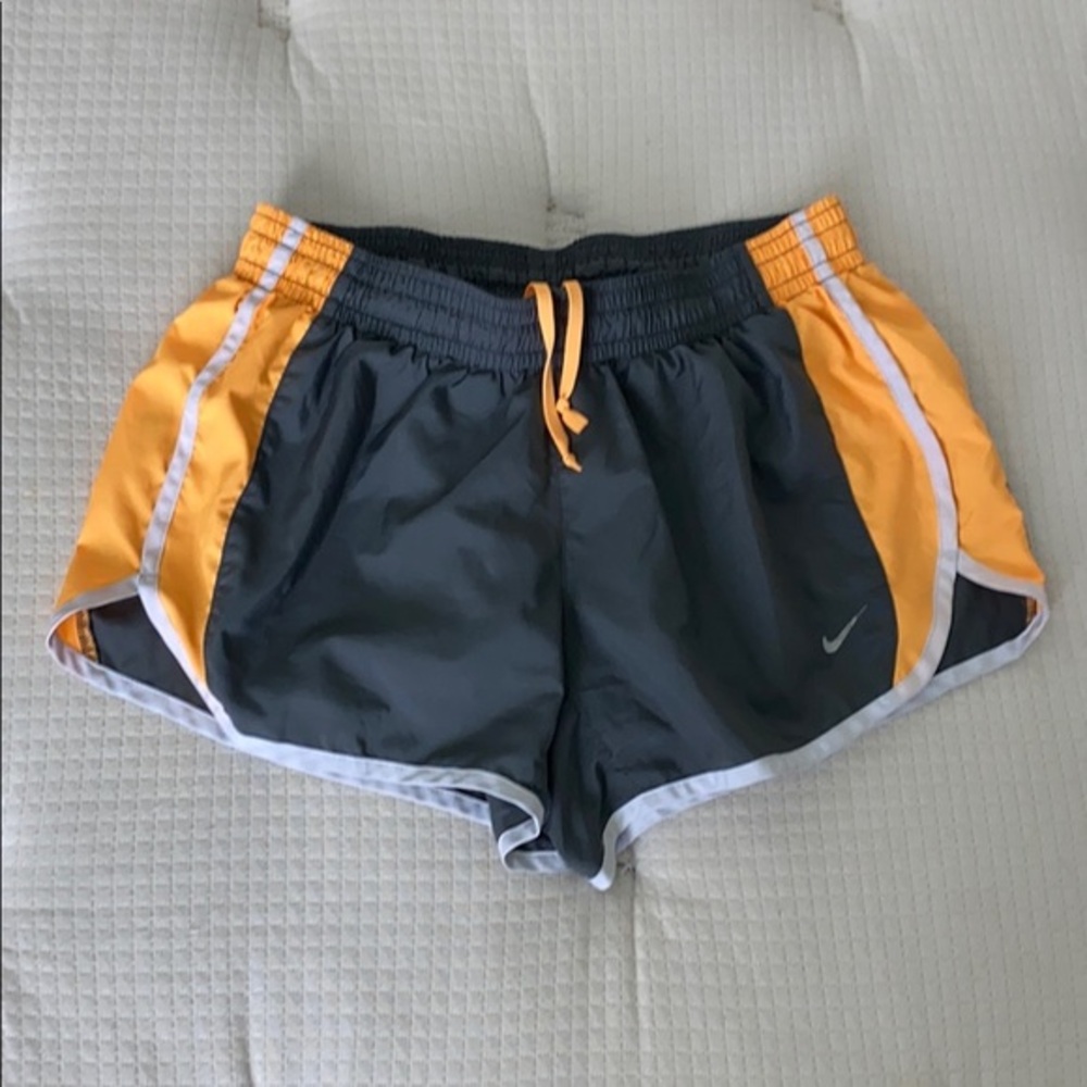 ✅Women Nike Running Shorts Size S